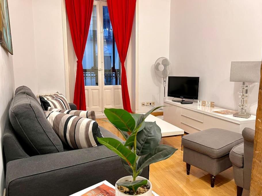 Appartamento Alojamiento Entero Centro: Piso . Chueca Madrid Esterno foto