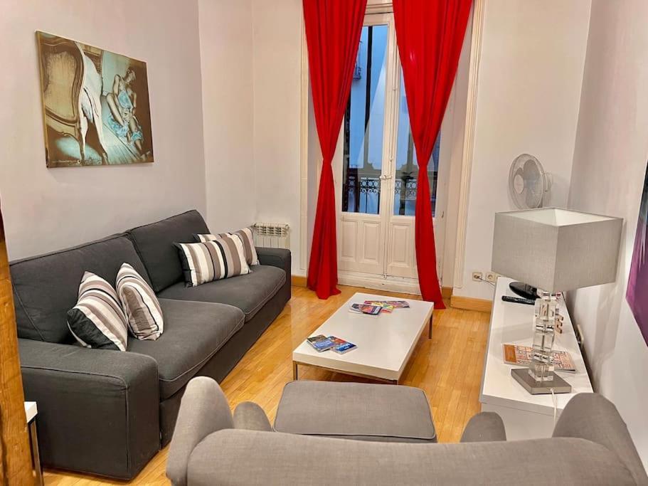 Appartamento Alojamiento Entero Centro: Piso . Chueca Madrid Esterno foto