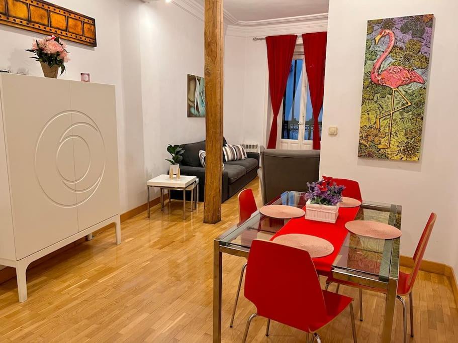 Appartamento Alojamiento Entero Centro: Piso . Chueca Madrid Esterno foto
